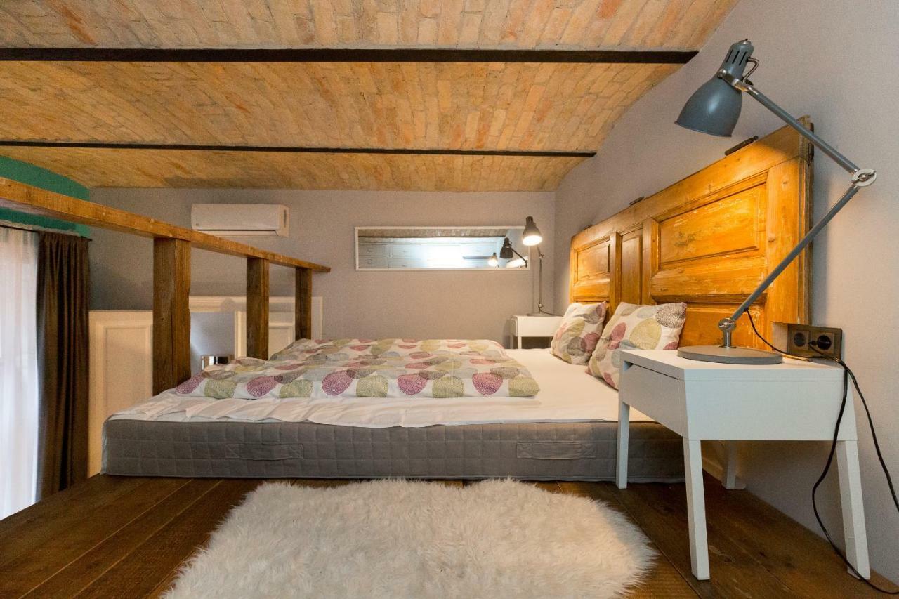 Апартаменты Deluxe Twin Studio In Kazinczy Street Будапешт Экстерьер фото