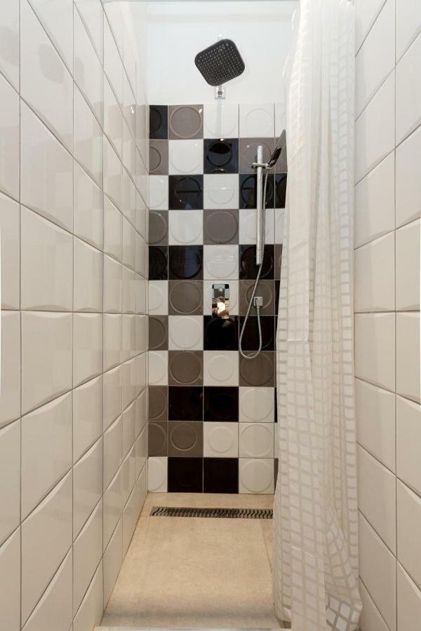 Апартаменты Deluxe Twin Studio In Kazinczy Street Будапешт Экстерьер фото